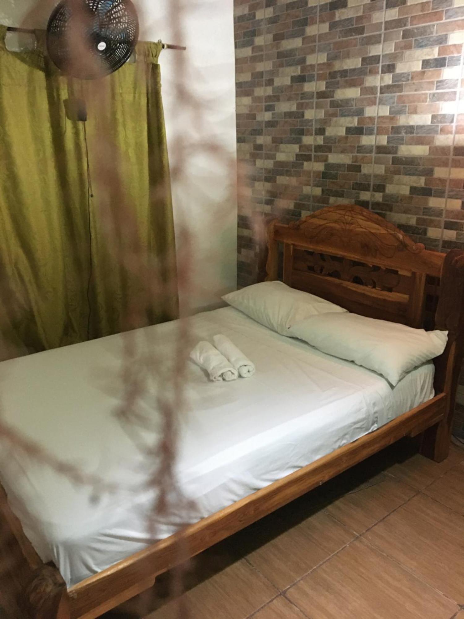 Hostal Los Wichos 米卡 外观 照片