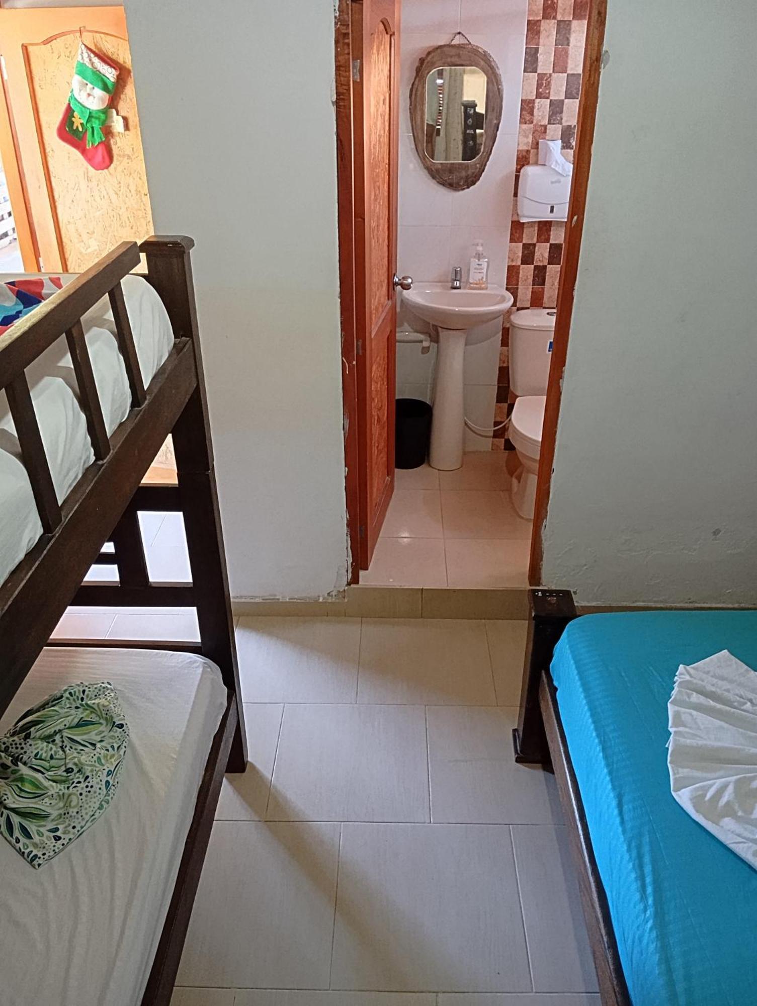 Hostal Los Wichos 米卡 外观 照片