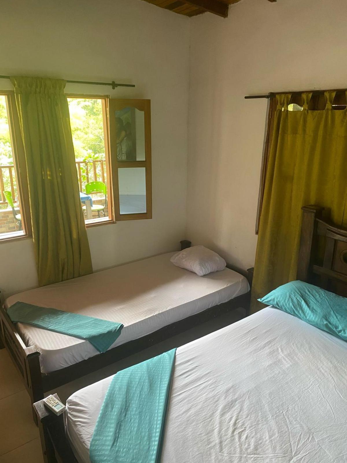 Hostal Los Wichos 米卡 外观 照片
